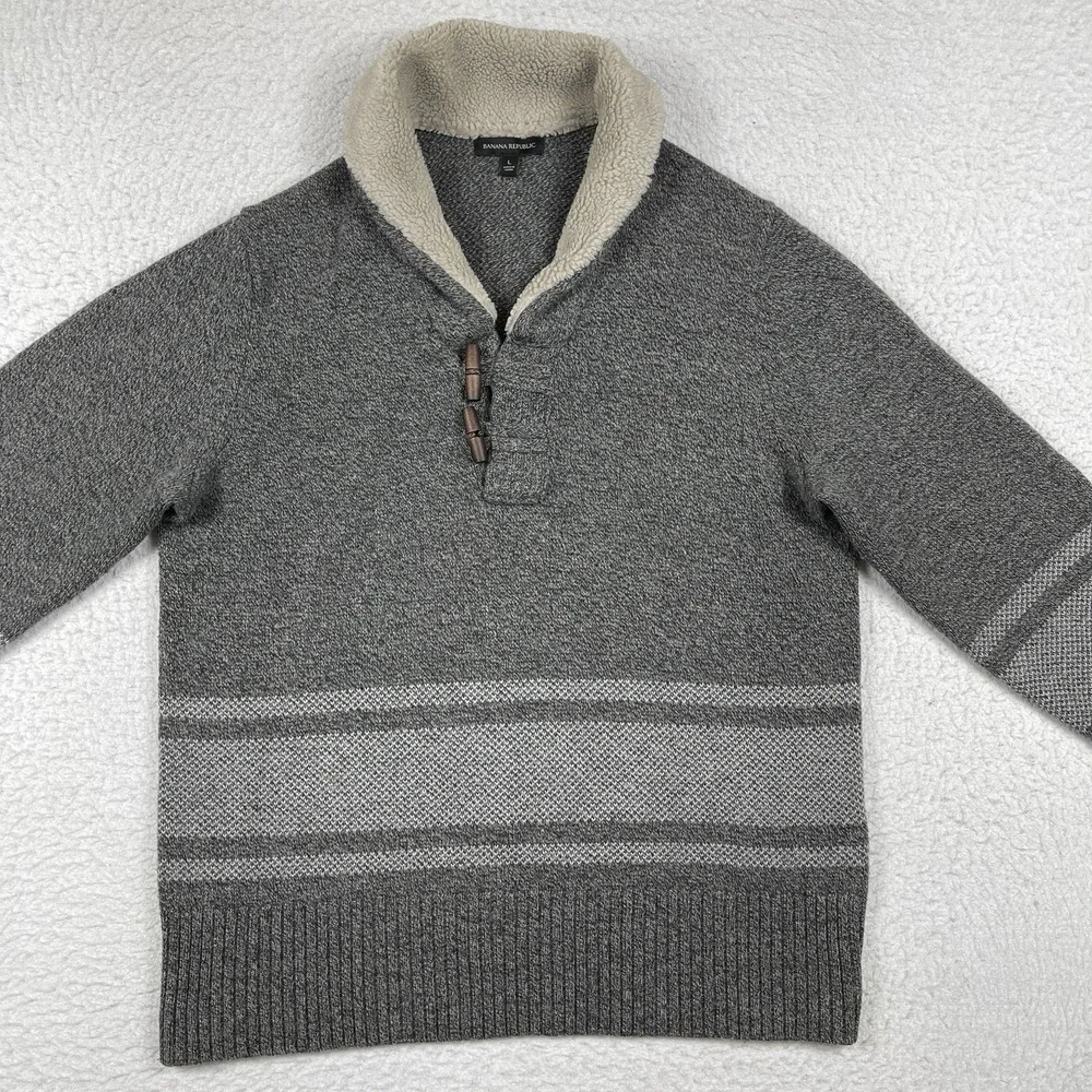 Banana Republic Sweater Mens Large Gray‎ Wool Blend Shawl Collar Toggle Button